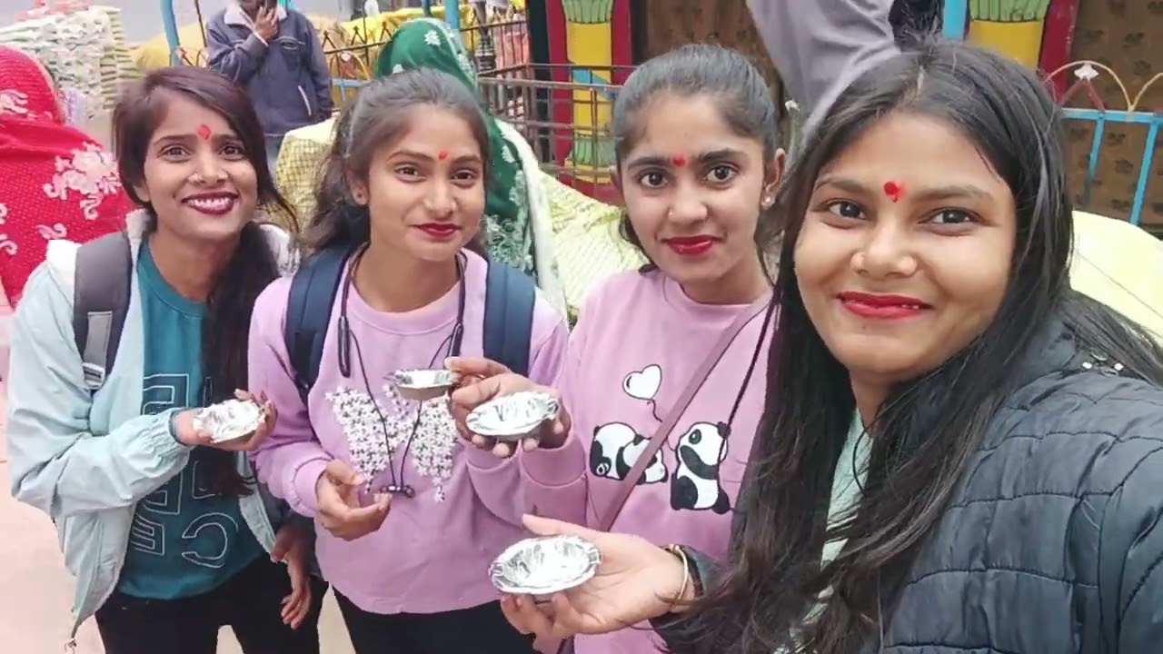 👉Hum girls gye ghumne😊