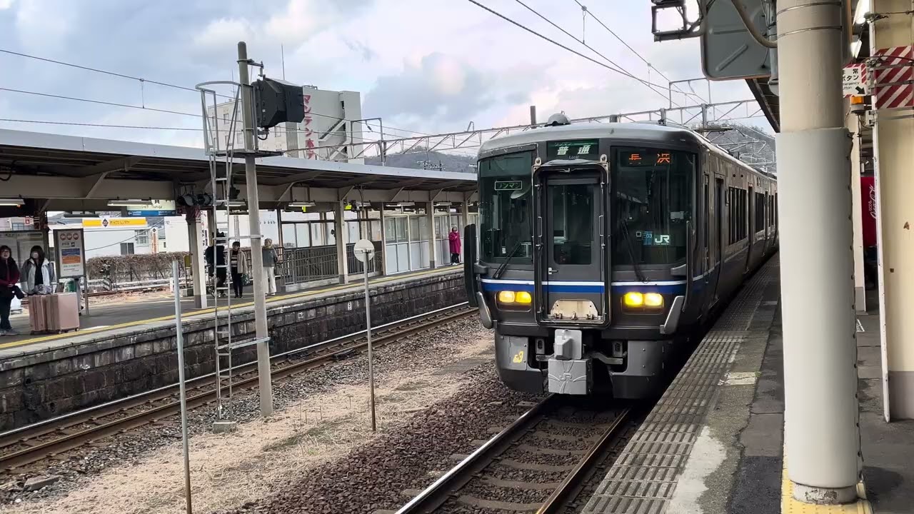 136M 521系E03編成長浜行
