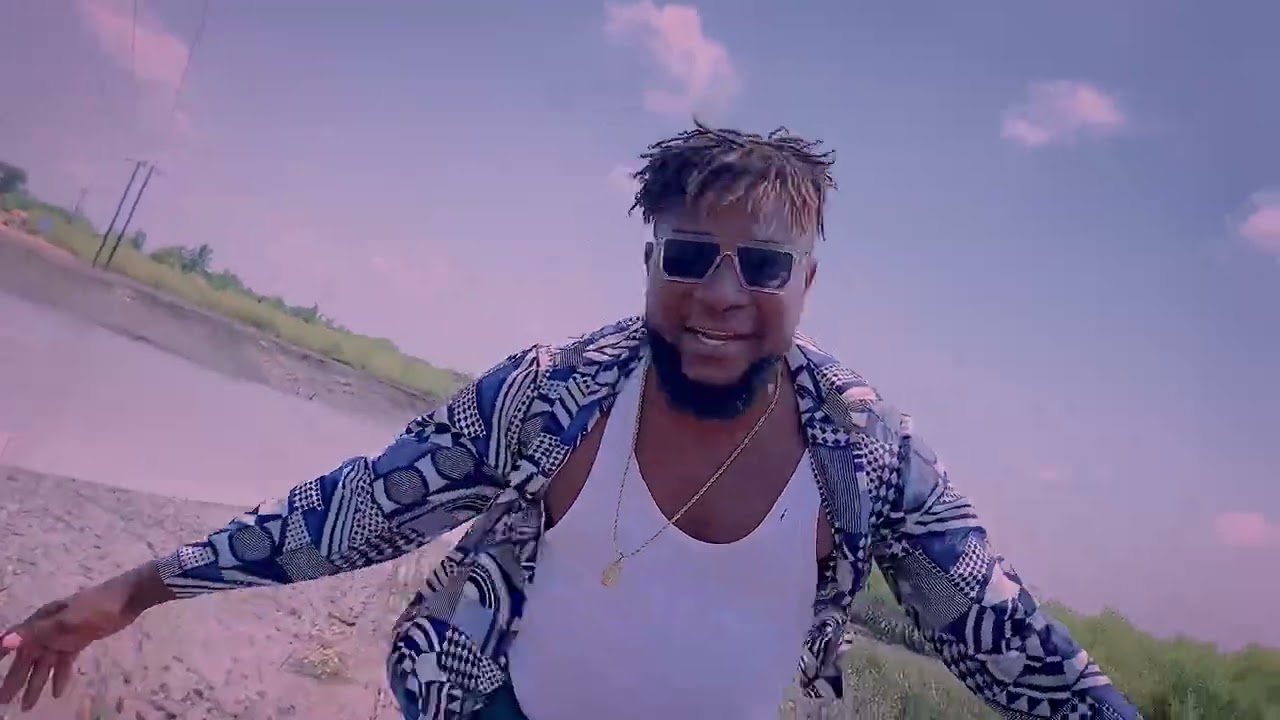 Kelly Mambo- Mulomo. VÍDEO oficial