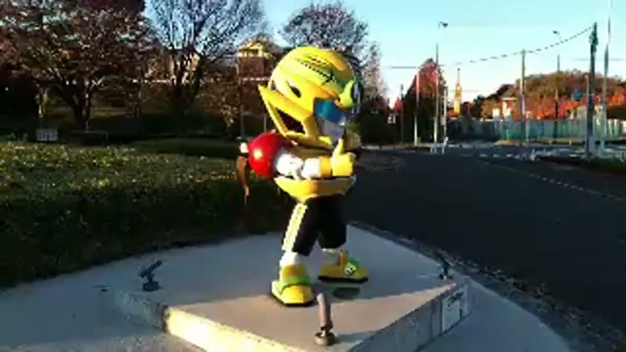 Cold Sunday morning walk, Tokyo Japan 🇯🇵🗾 1°C 34°F ☀️