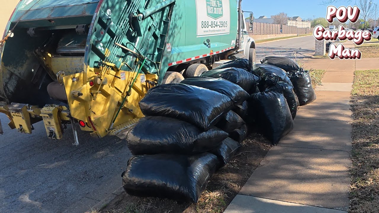 Yard Waste VS Rear Loader Garbage Truck | 4K Full UHD