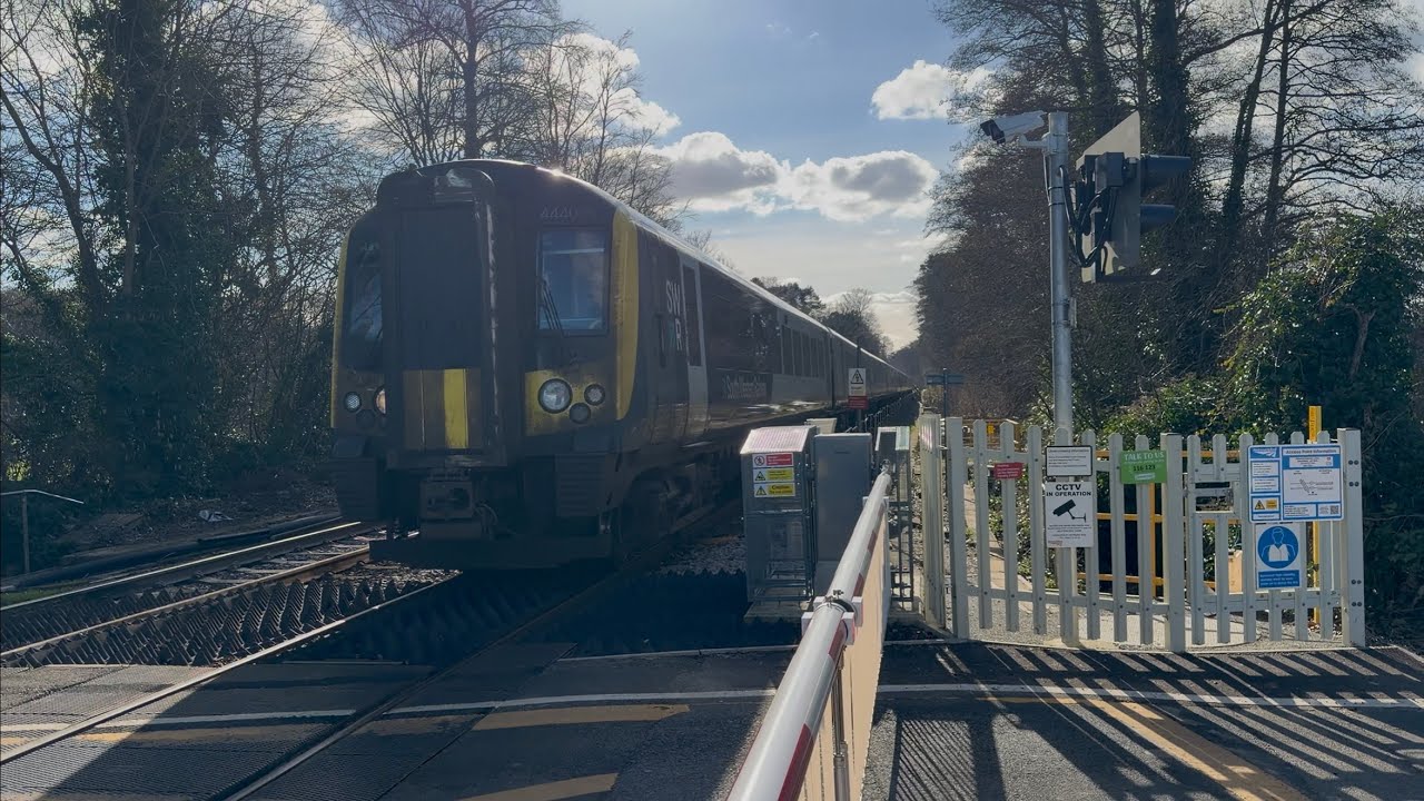 Princes Bridge Level Crossing (Hampshire) Saturday 14.02.2026