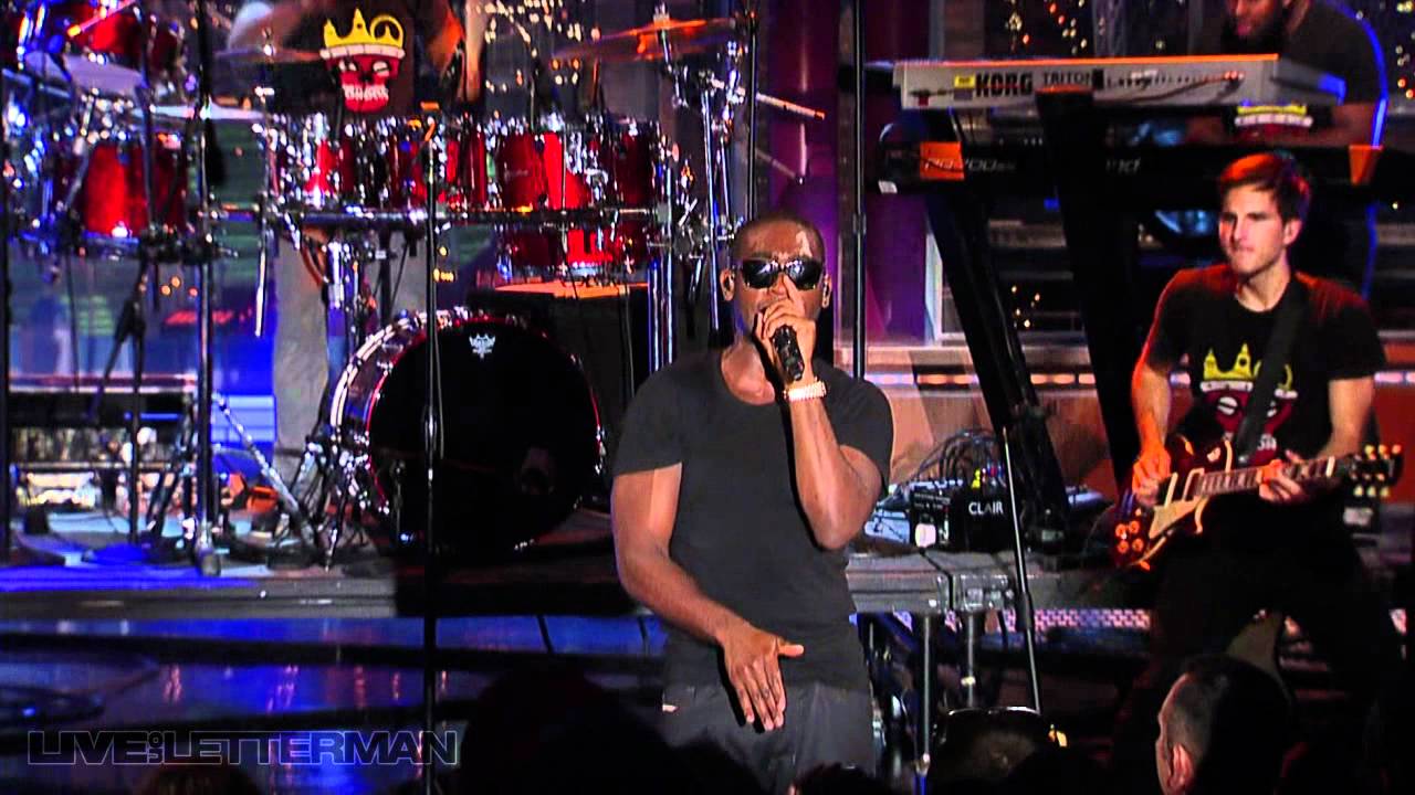 Tinie Tempah - Wonderman (Live on Letterman)