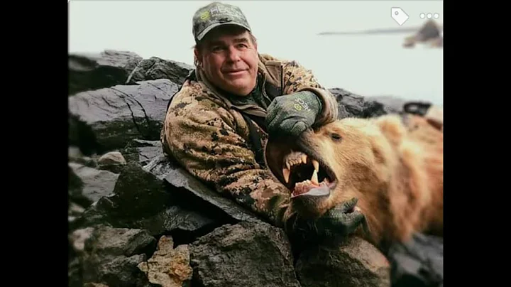 Mike Hunts Brown Bears with Cavner and Julian in A...