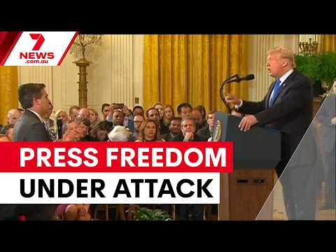 Trump bans major news outlets from White House | 7NEWS