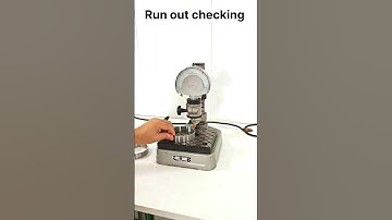 Runout checking dial gauge fixtures