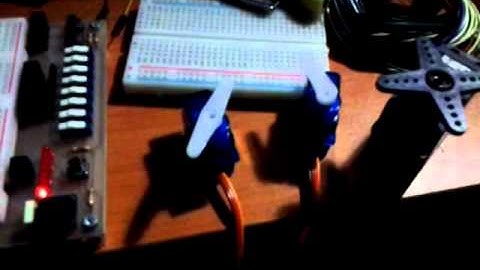 pic16f628a control 3 servo motor