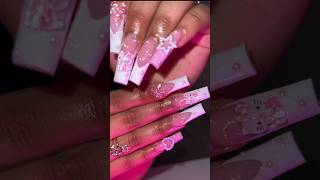 Hello Kitty nails 💗😻