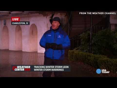 Jim Cantore kneeing videobomber tops snow bloopers Jim Cantore kneeing videobomber tops snow bloopers