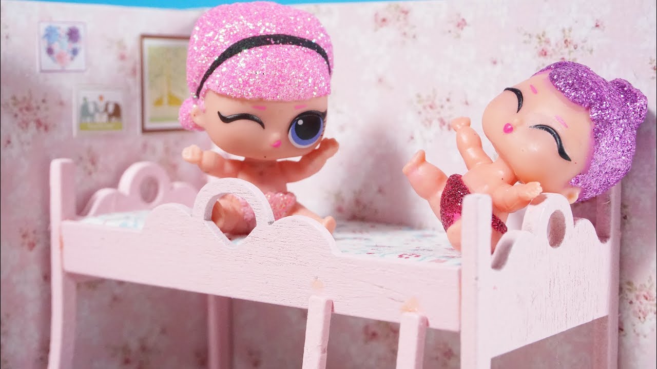 Oyuncak Bebek Evi Lil Sisters Bebekler Ranzadan Düştü LOL