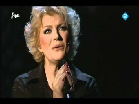 Simone's Songs From The Heart - 16. Pap, Kun Je Me Horen?