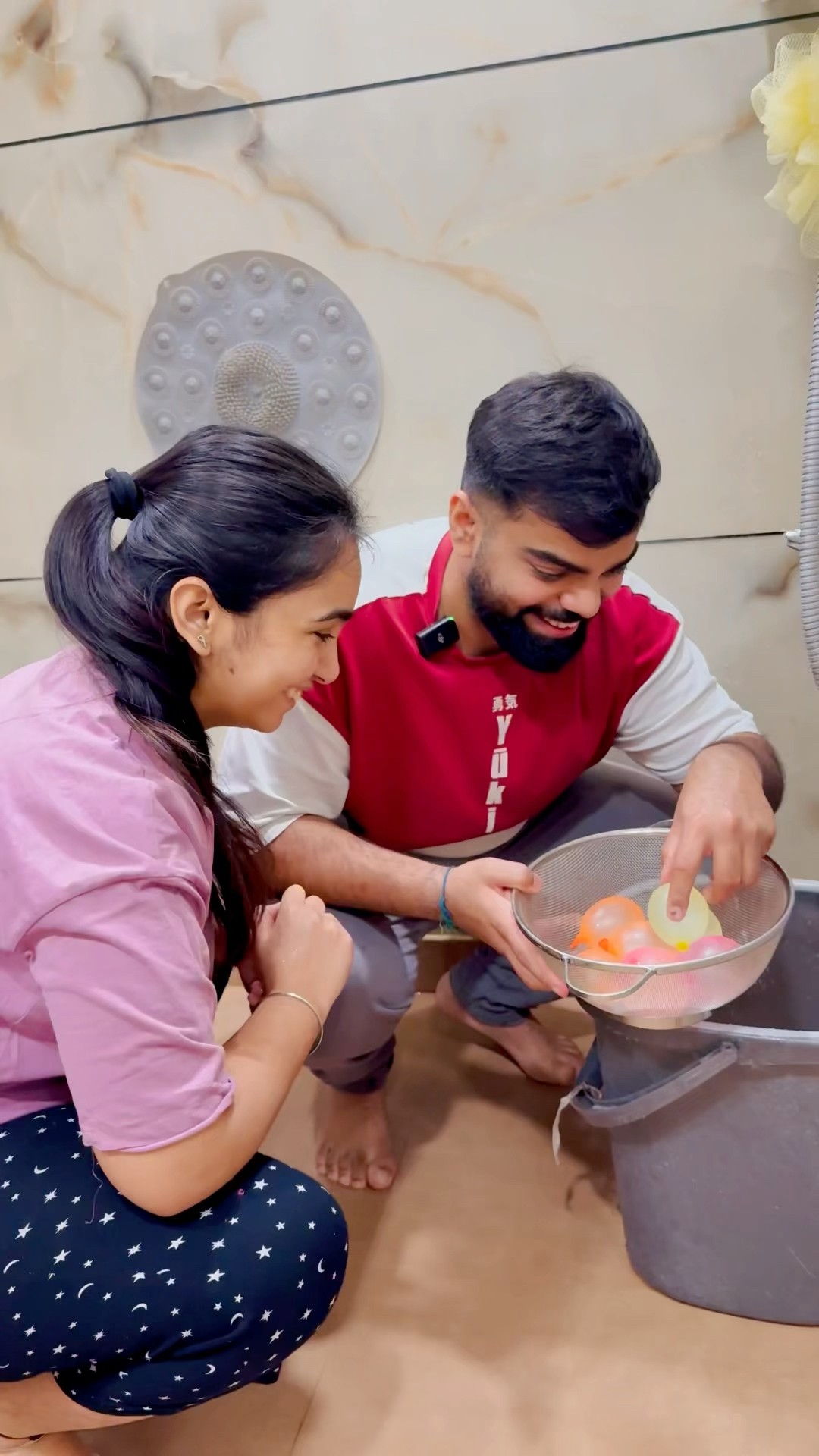 Mummy nai gaurav gudiya ko balloon mara wait for end #shorts #gauravaroravlogs #youtubeshorts
