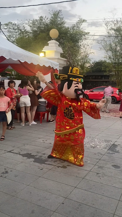 跳舞的财神 (dancing cai shen dao) #chinesenewyear2024 #yearofthedragon #财神到