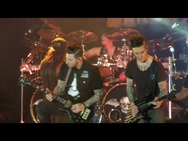 Avenged Sevenfold - Chapter Four (Live at Musikfest) class=