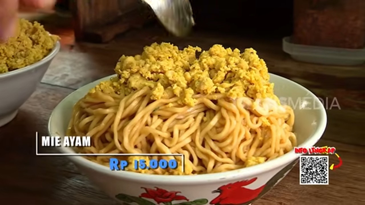 Menjajal Posi Brutal Mie Ayam Tirtayasa | MAKAN RECEH