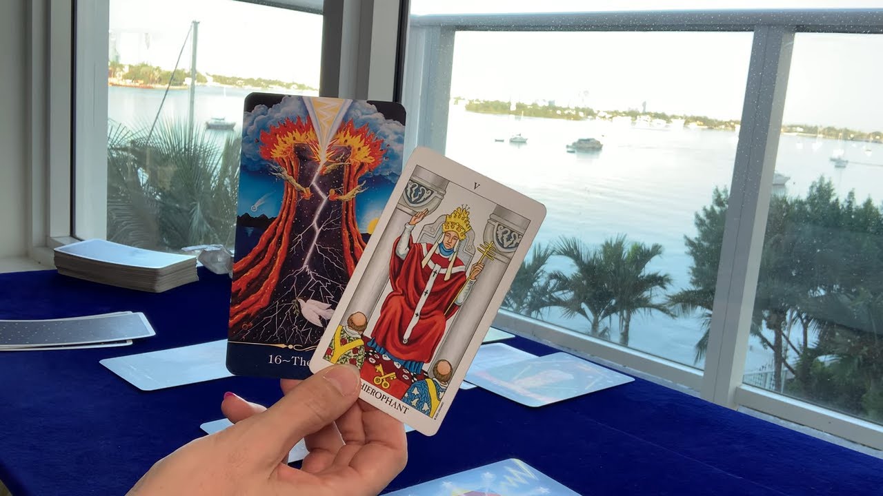 PISCES | Pisces, You're Glowing and People are Attracted to You!!