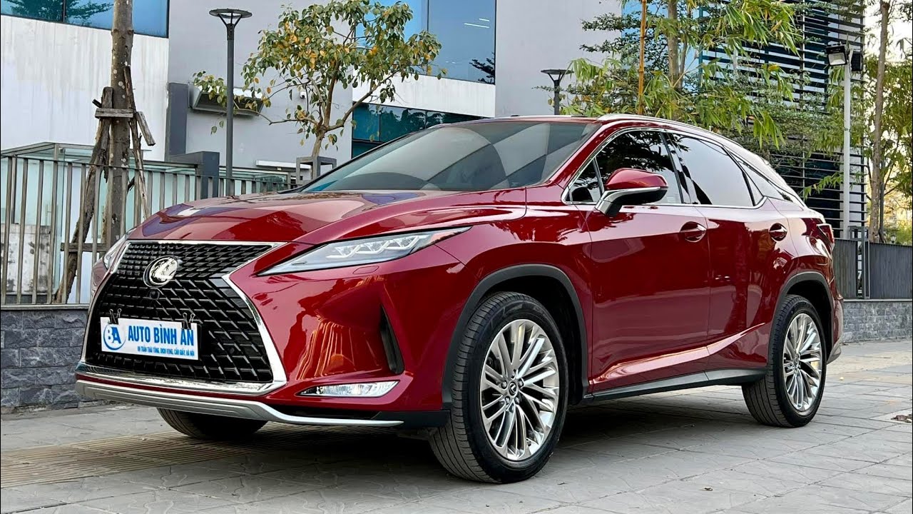 Lexus RX300 2019 giá hơn 3 tỷ đồng tại Việt Nam