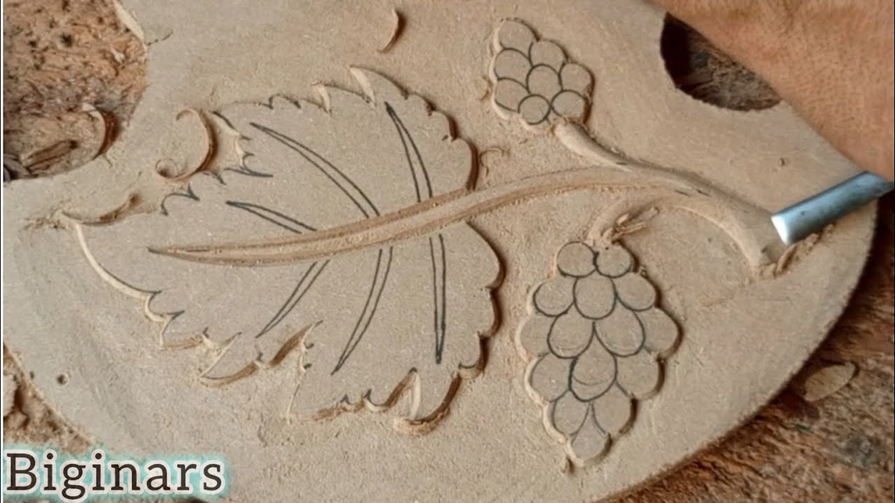 wood carving grapes and leaf //tutorial