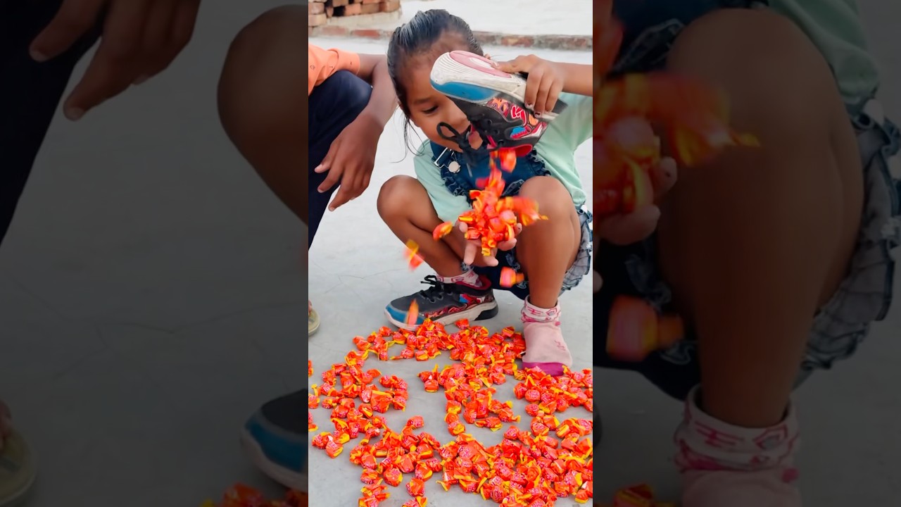 Govind aur Jyoti ko mili bahut sari toffee 🍬 #shorts