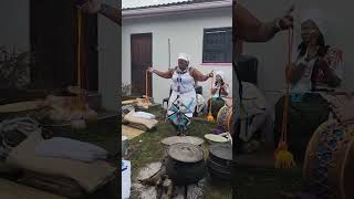 Iinkonjane Zoofaku  Ndoze Ndithethe amaweleoofaku iinkonjanezoofaku africa amagqirha dance