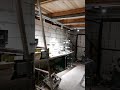 трековое освещение в мастерской  #своимируками #ремонт #лестница