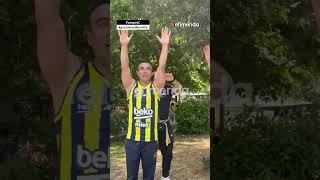 Fenerbahçe fans sing PAO's "magic weed" chant at Thissio before the "battle" with Olympiacos