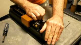 Aligning ball screw and carrage