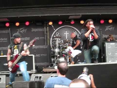 Nonpoint - Broken Bones Live @ Rock On The Range 2...