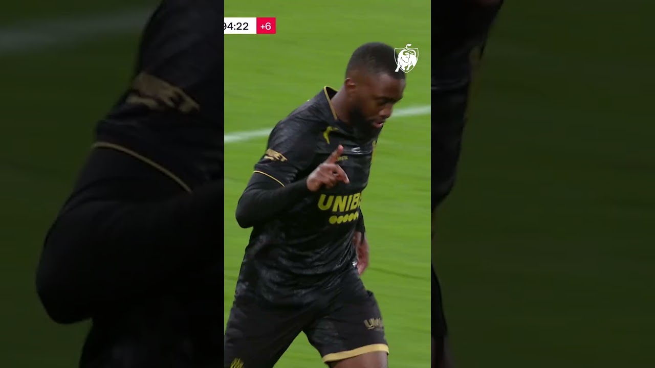 Isaac Mbenza makes it look easy! 😮 