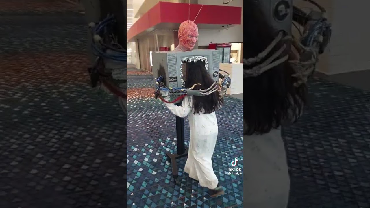 Primetime !! Josh Evans with daughter Bella. Amazing work!! 