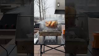 This double-row grill redefines the grilling experience.