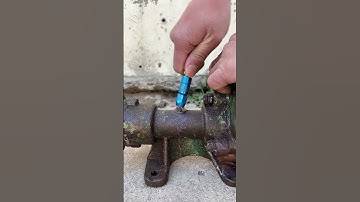 Double handle locking pliers type high pressure self-locking grease nozzle