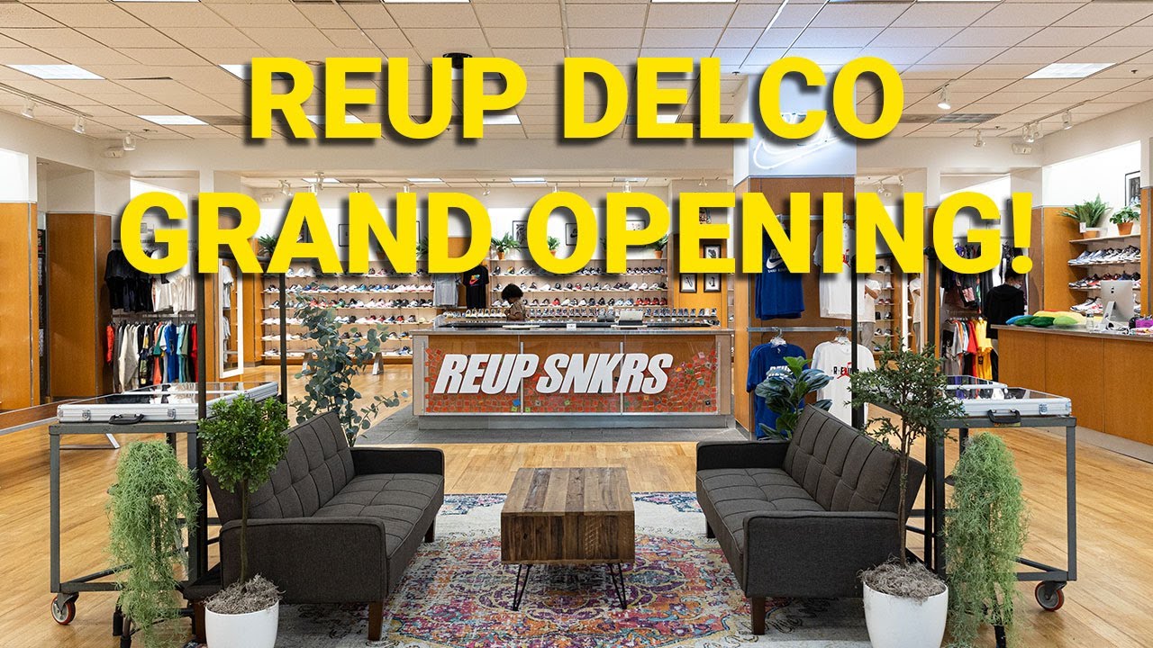 SPRINGFIELD MALL GRAND OPENING!