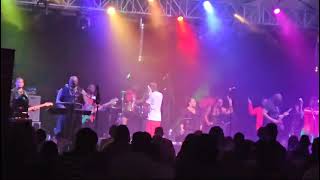 Disip Avec Glazzman Couleur Au Millénium En Martinique, Morne-Rouge