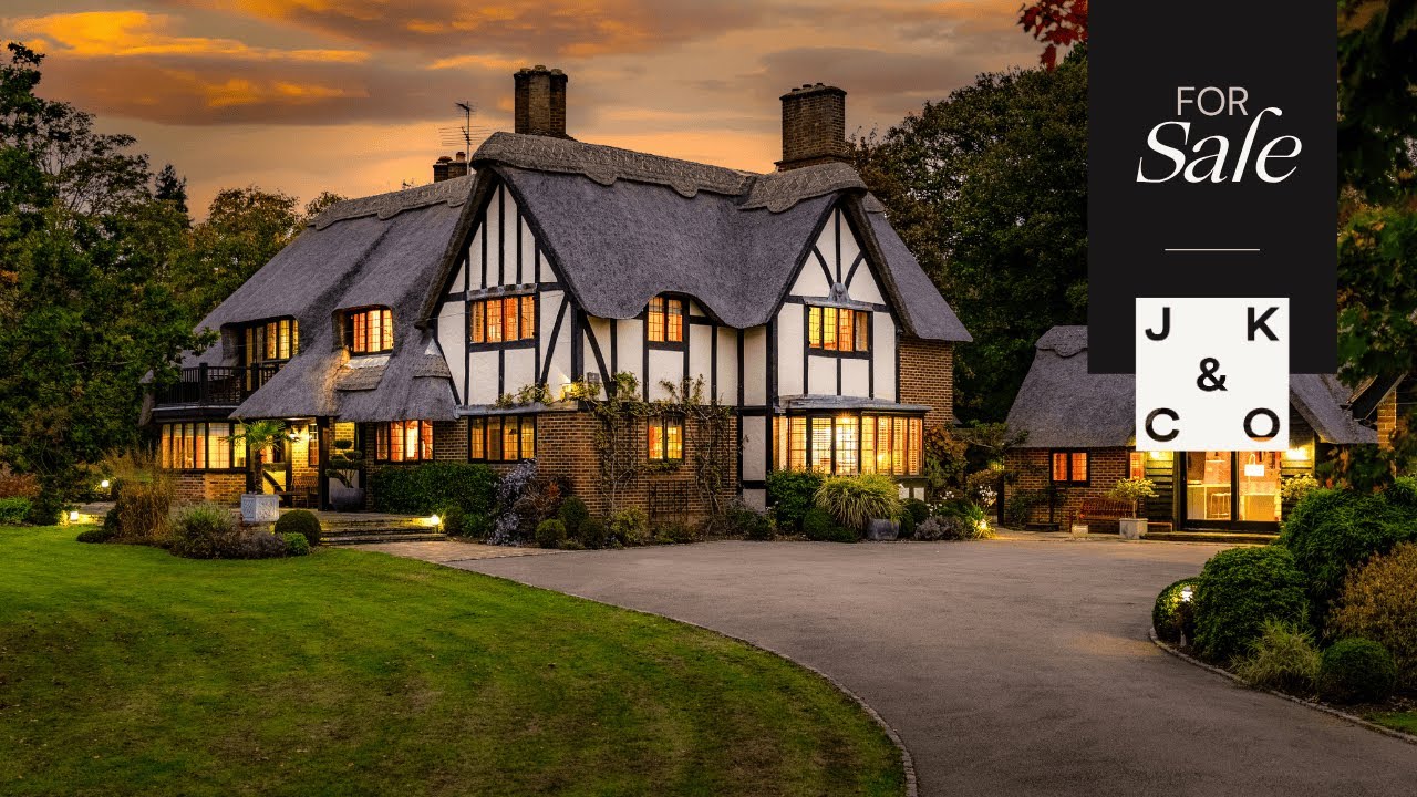 The Thatched House | Letchworth Garden City