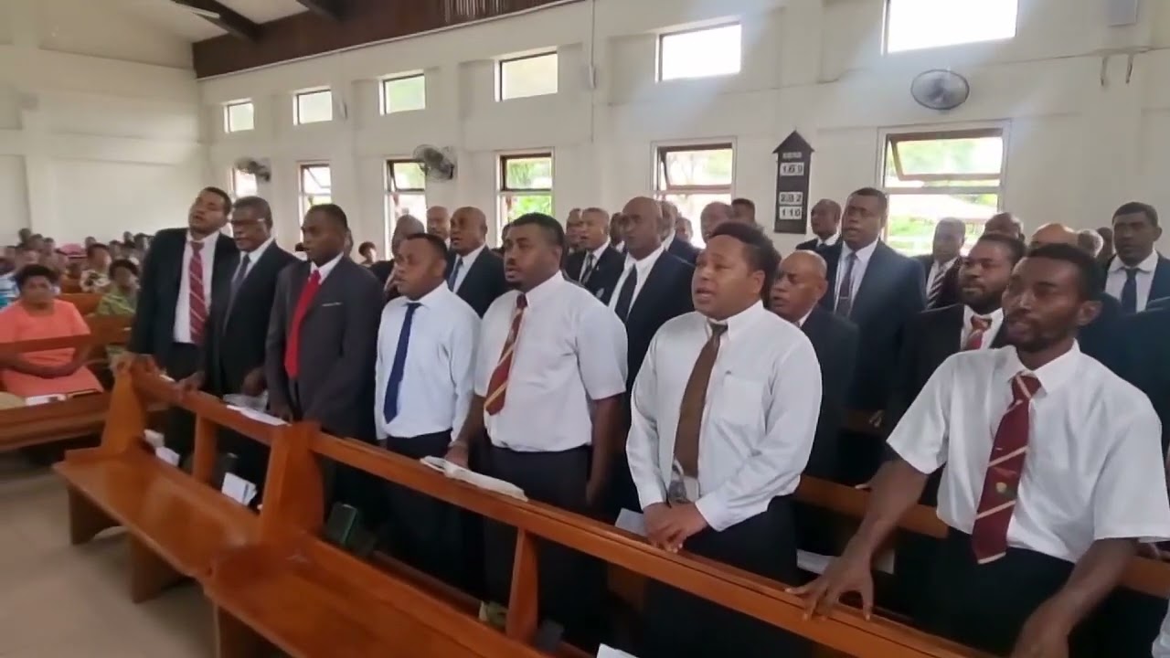 Raiwaqa Methodist Male Choir - Jisu sa laba na cagi