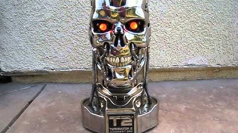 Terminator 2 Endoskull Endoskeleton Prop Replica by HCG 2001