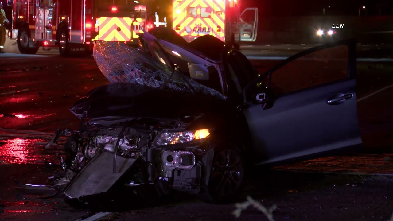 Nissan Totaled In Freeway Divider Crash | NORWALK, CA 6.26.21