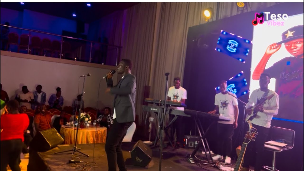 Josh Rash’s massive performance at Iduwe Oduk Corporate Event - YouTube