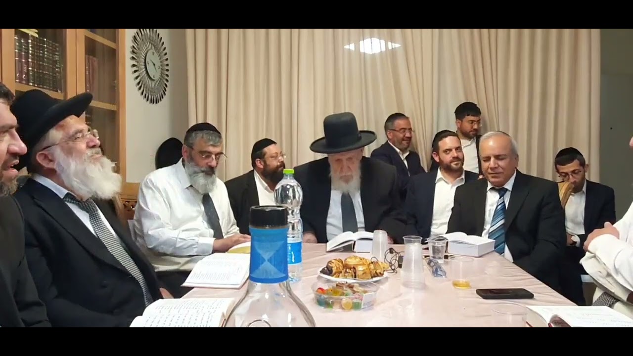 יחיאל נהרי בבית מרן חכם שלום כהן פתיחה חוסיני עוד ינובון בשיבה