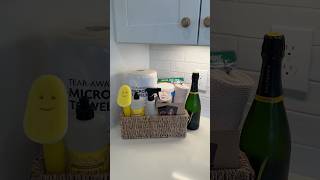housewarming gift basket 🥹🤍🌼🏡 #asmr #aesthetic #home #giftbasket