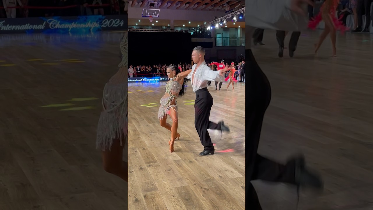 Vladislav Untu & Polina Baryshnikova - International Championships 