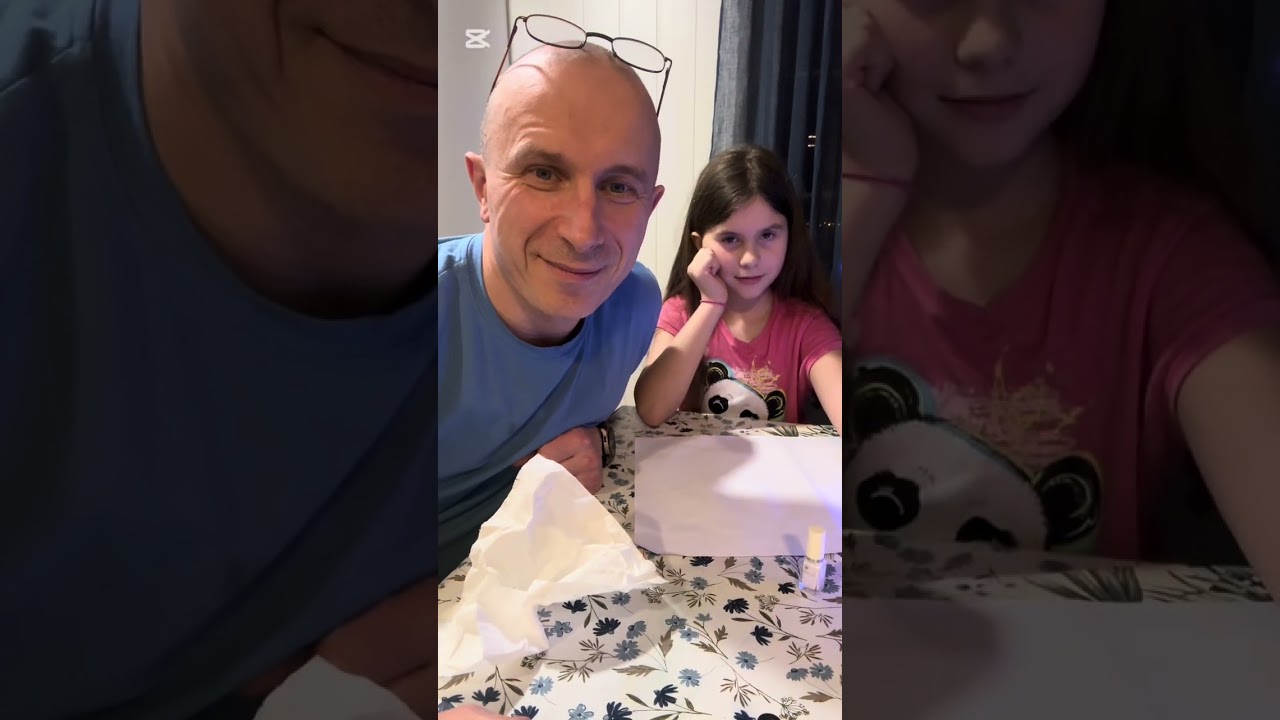 Найкращий татусь зробив манікюр донечці. І це не жарт (хто казав, що це «не по чоловічому)🙂