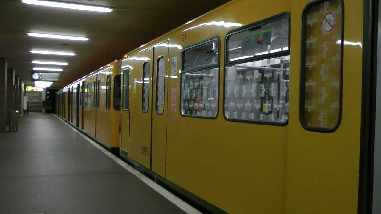 U-Bahn Berlin Bahnhof Westphalweg U6 HD