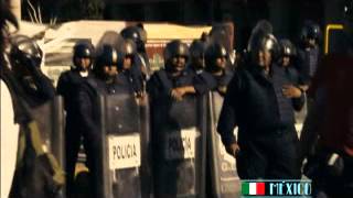Download lagu 'El Lenguaje de los Machetes'