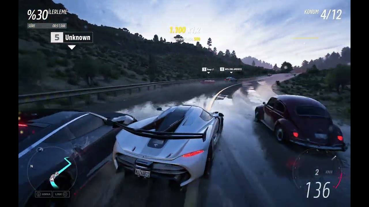 koneigsegg    fast   racing