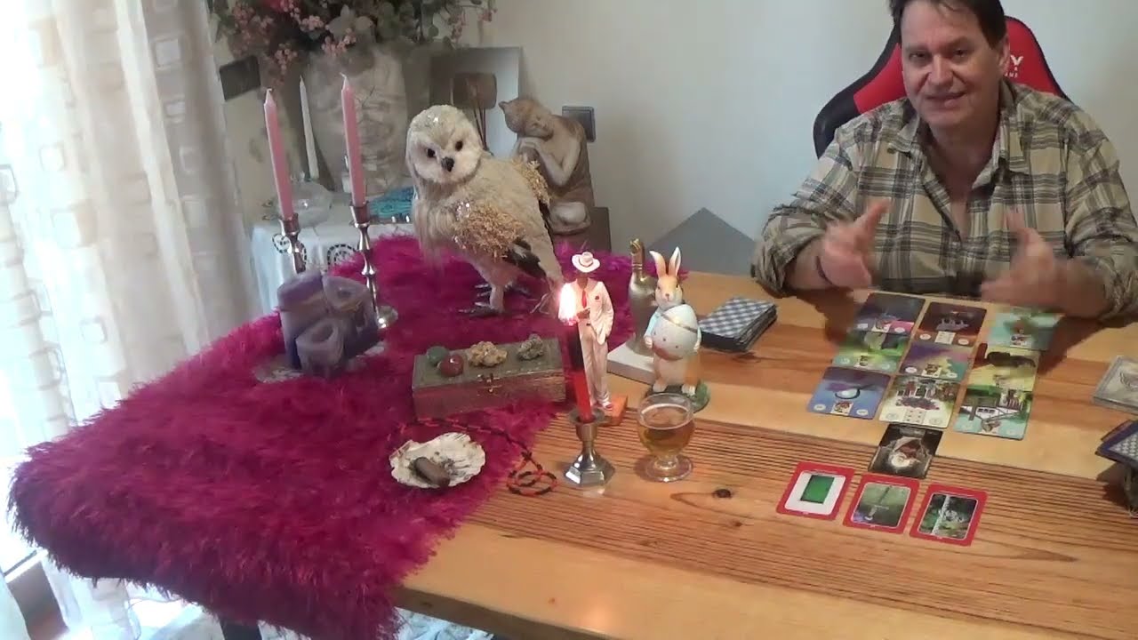 💕🔥Essa pessoa, ainda faz parte dos teus caminhos? Pense no ser amado e vou revelar tudo❗