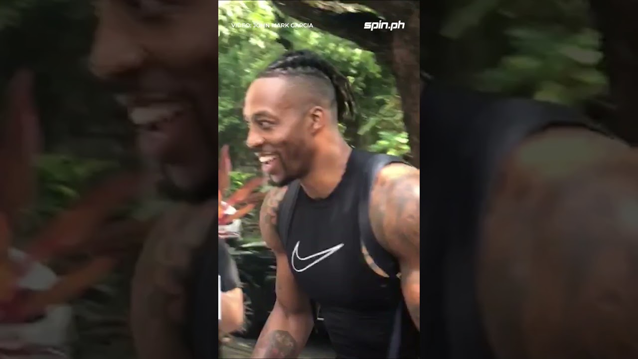 Dwight Howard arrives at Strong Group's open practice session 👀