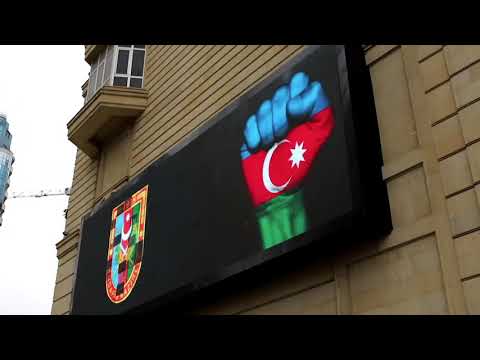 ყარაბაღის ომი ბილბორდებზე ბაქოსა და ერევანში