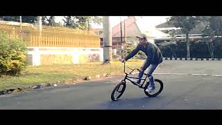 BMX - SKIL LUAR BINASA